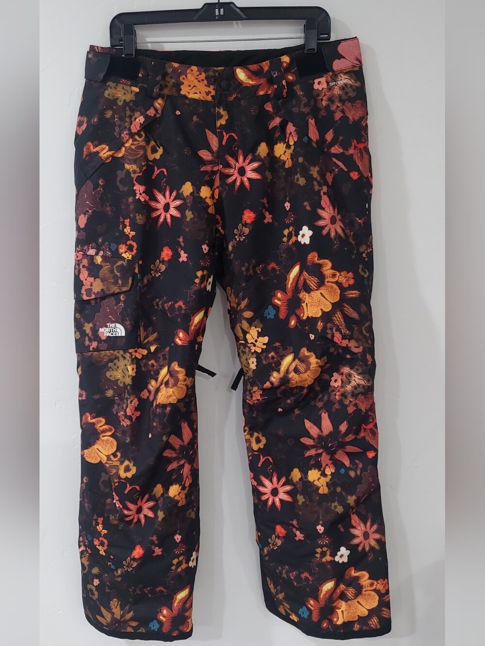 The North Face Black Floral Snow Pants with Flower Accents Size Large